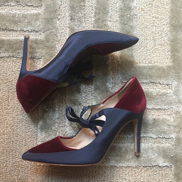 J. CREW - Falsetto Velvet Bow pump, Size 8 - Picture 6 of 7